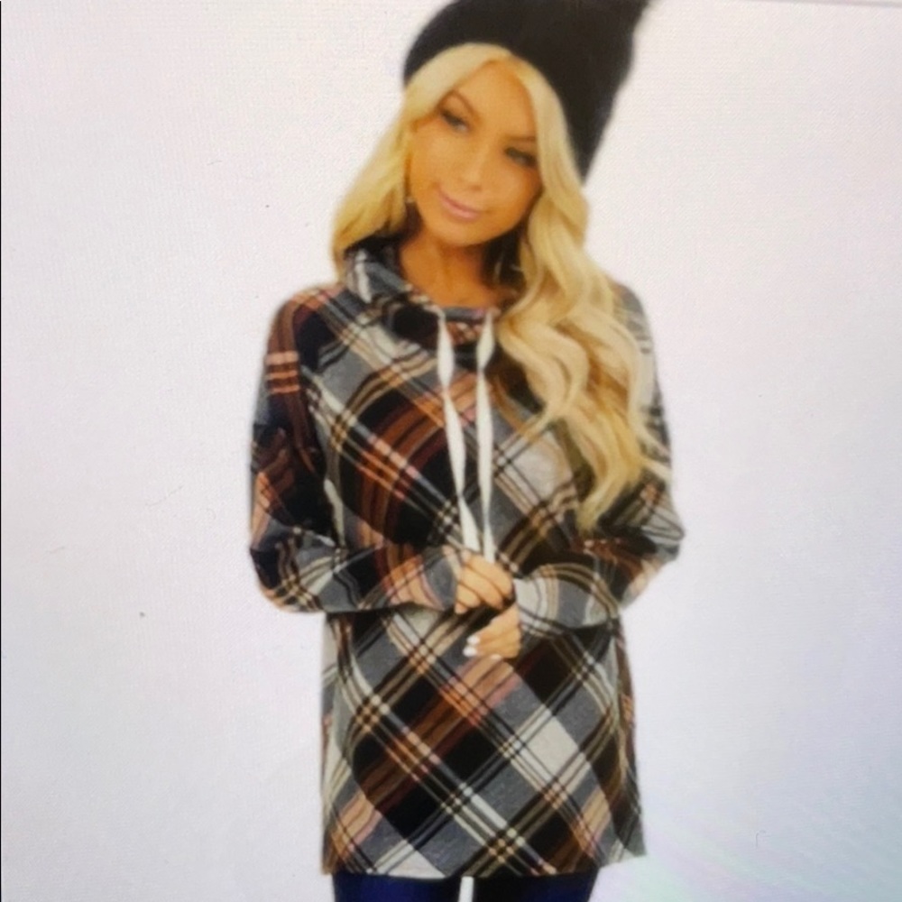 Simple and Chic plaid pull over - Picture 3 of 7